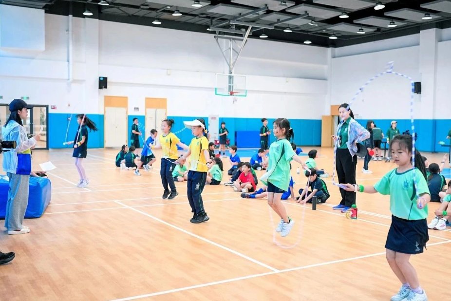 2024-25学年校刊|成都墨尔文小学艺体系：耕耘结硕果，绽放耀蓉城(图10)